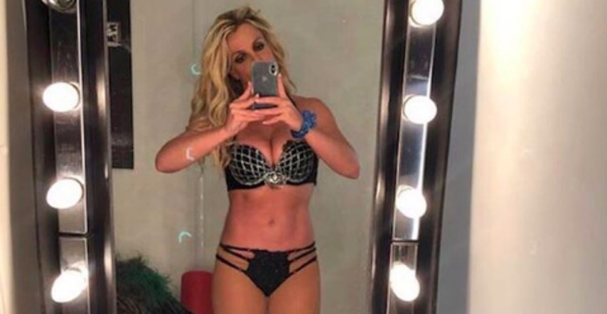 Britney Spears objavila zanimljiv video i otkrila da puna dva sata vježba jogu
